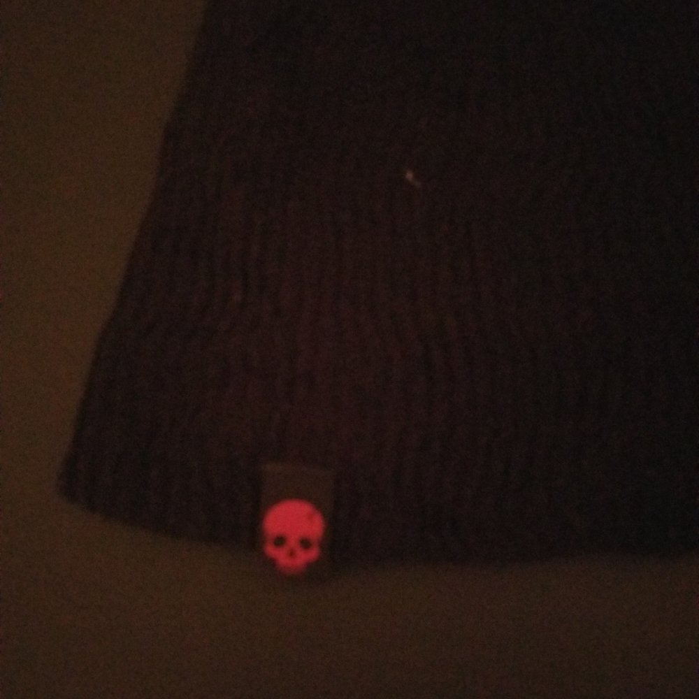 Black beanie slouch style - Picture 2 of 3